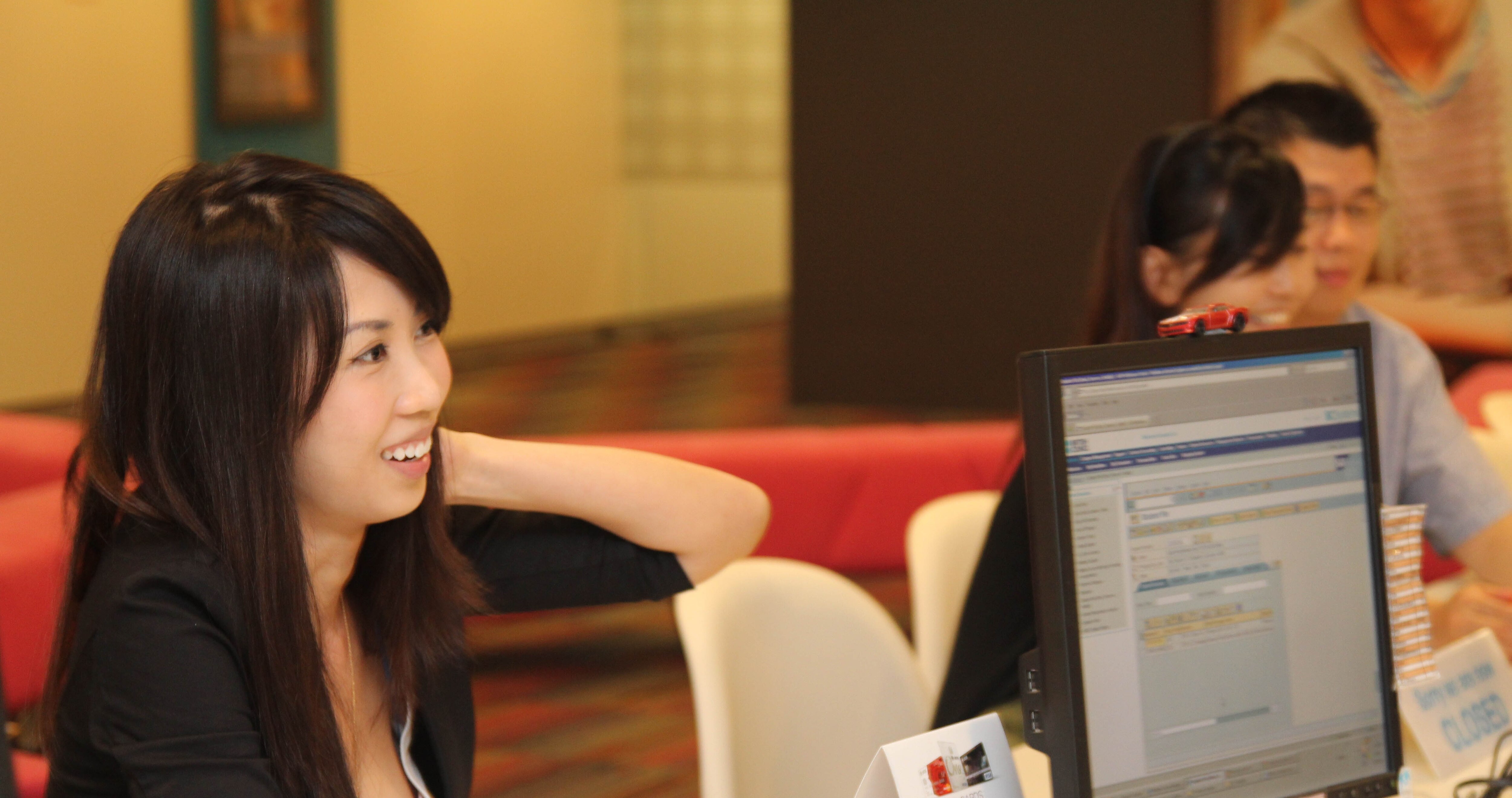 the train english cambridge course trainer Singlish to Council Singapore  British English